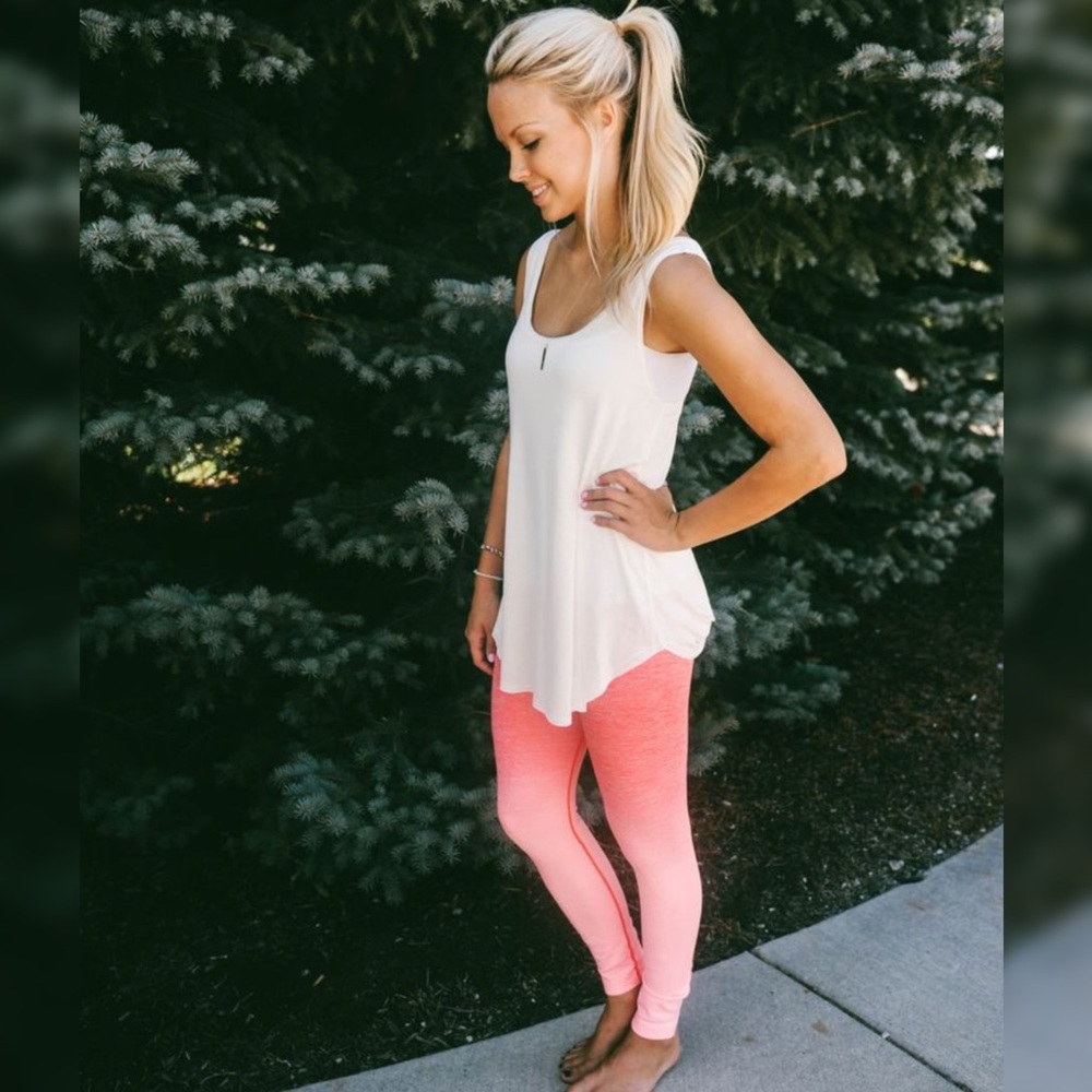 CORAL OMBRÉ ATHLETIC LEGGINGS